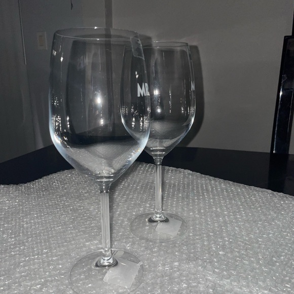 KATE SPADE NEW YORK  Lenox Darling Point Collection 2-Pc. Wine Glasses Set - Picture 3 of 9